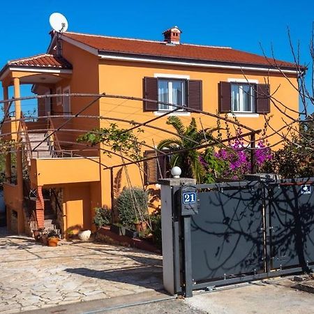 Apartments Ellen Banjole Kültér fotó