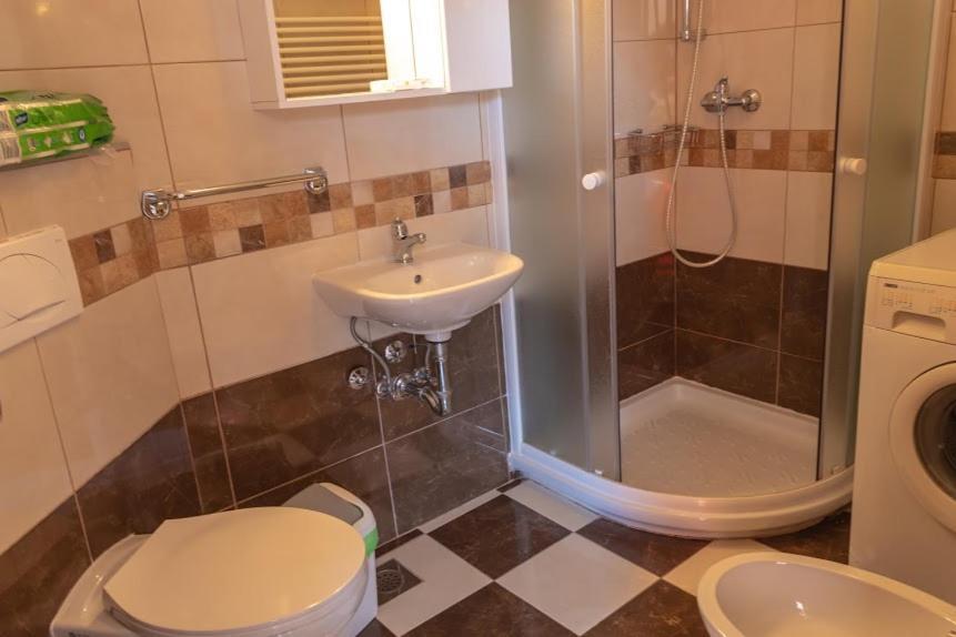 Apartments Ellen Banjole Kültér fotó