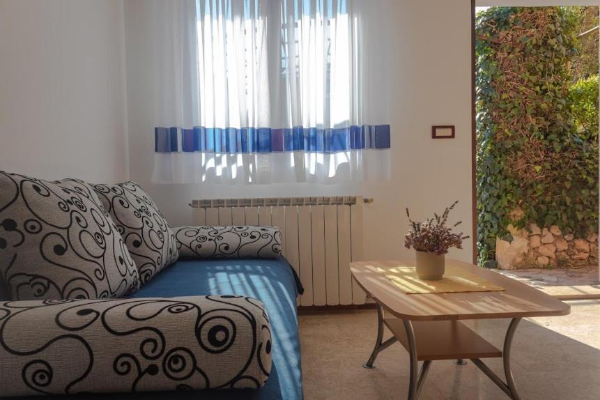 Apartments Ellen Banjole Kültér fotó